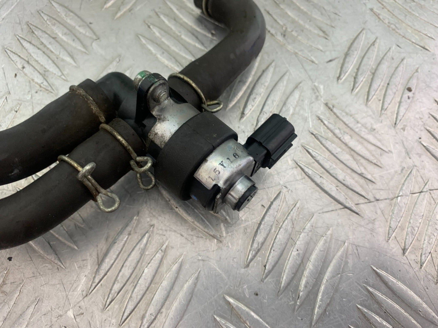HONDA CBR1000 rr FIREBLADE AIR VALVE YEAR 2012-2016 (CMB1198)