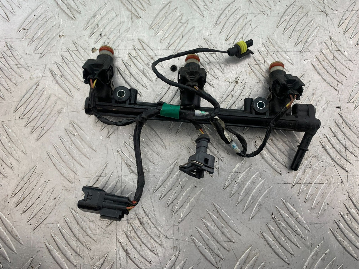 TRIUMPH 1050 SPRINT GT INJECTORS YEAR 2010-2016 (CMB1250)