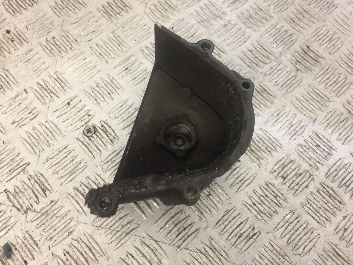 KAWASAKI Z750 Z 750 SPROCKET COVER YEAR 2009-2012 (STOCK 670)