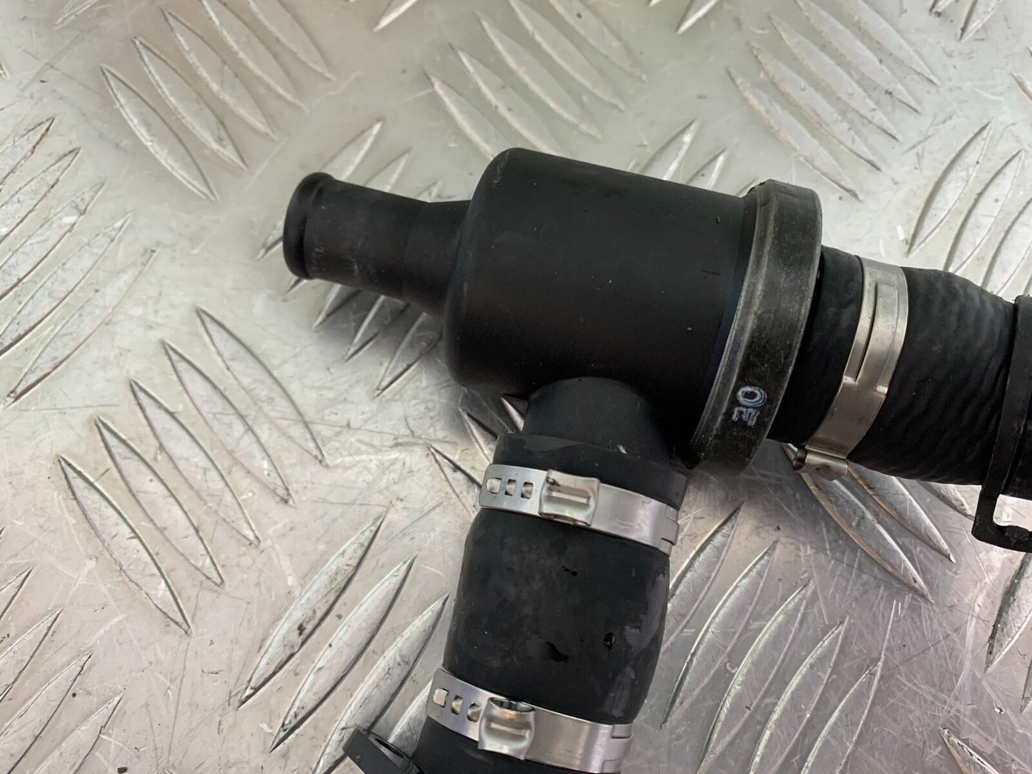 KTM 990 SUPERMOTO T THERMOSTAT YEAR 2010-2011 (CMB1067)