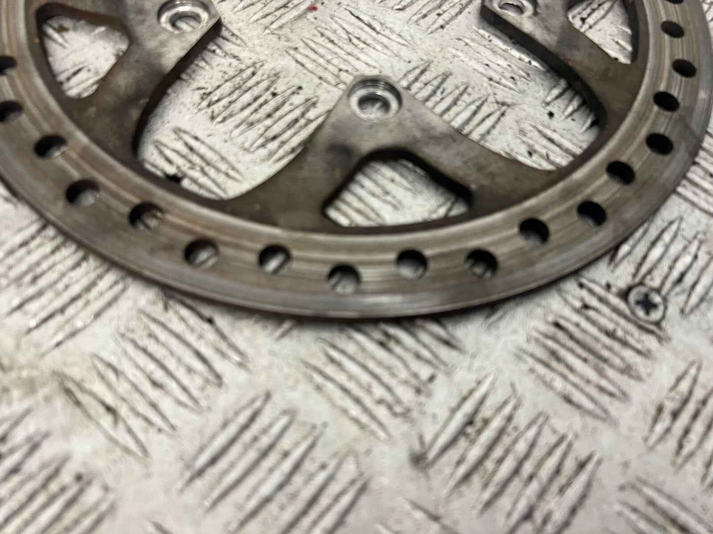 TRIUMPH TIGER 1200 EXPLORER REAR BRAKE DISC YEAR 2012-2015 (STOCK 901)