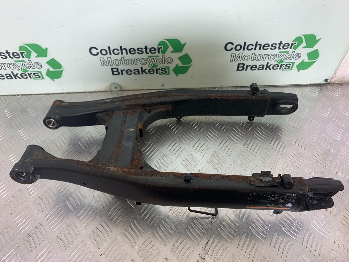 KAWASAKI EN650 VULCAN SWINGARM YEAR 2017-2021 (CMB1060)