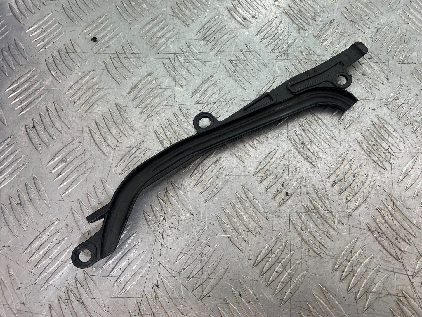 DUCATI 1198 S REAR BRAKE LINE COVER YEAR 2009-2011 (CMB1219)