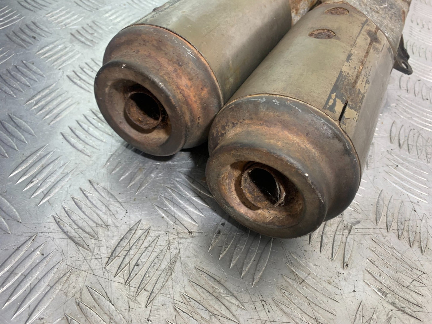 HONDA ST1100 PAN EUROPEAN SILENCERS YEAR 1993-2001 (CMB1195)
