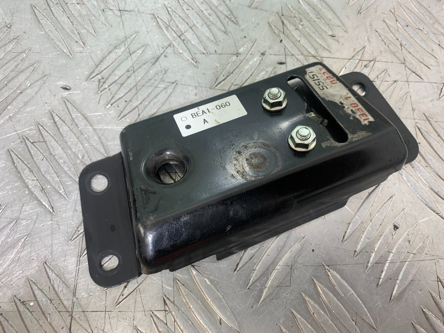YAMAHA XSR900 XSR 900 SEAT LOCK YEAR 2022-2024 (CMB1215)
