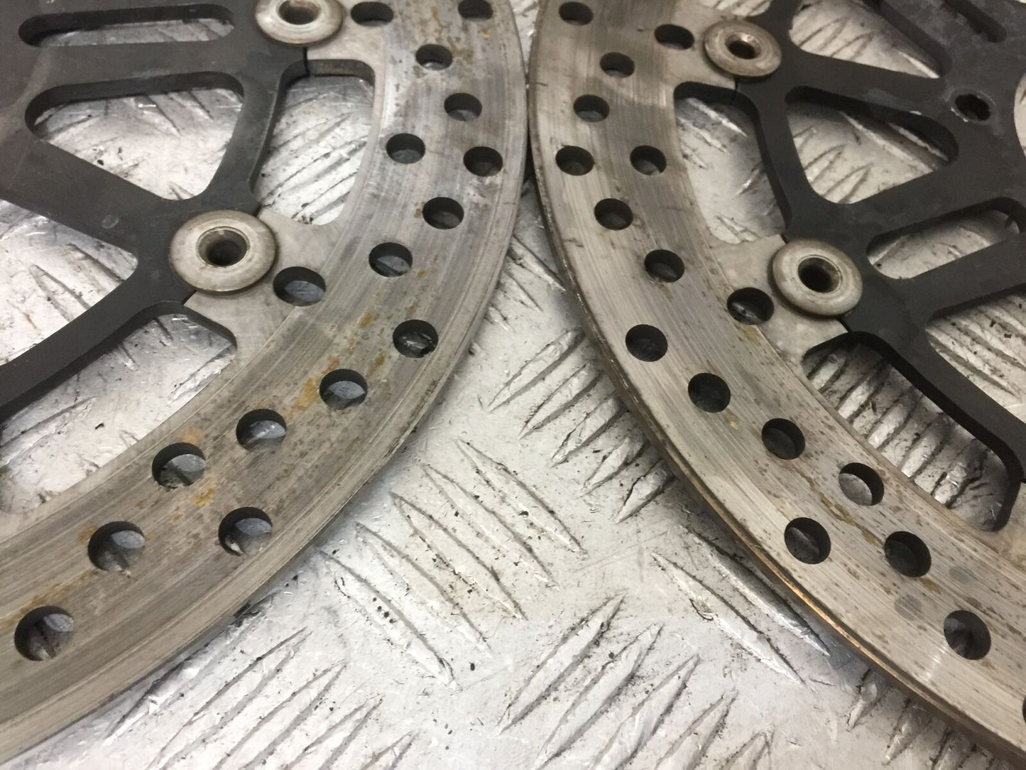 MV AGUSTA TURISMO VELOCE 800 FRONT BRAKE DISCS YEAR 2017 (STOCK 885)
