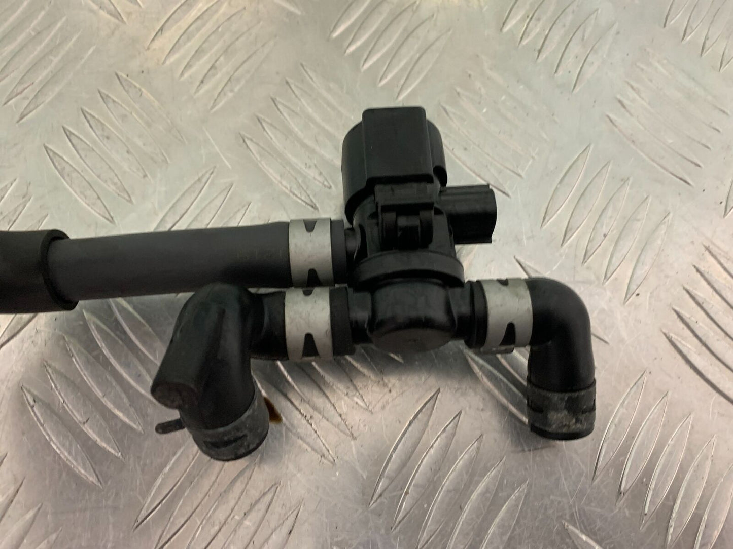 YAMAHA MT09 MT-09 TRACER 900 GT AIR VALVE YEAR 2018-2020 (STOCK 982)
