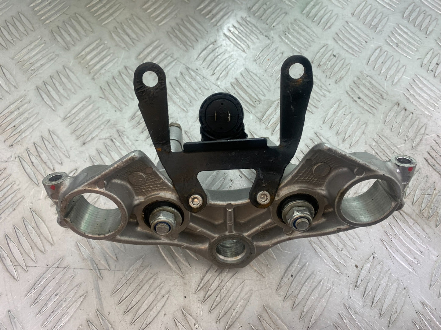 YAMAHA XV535 XV 535 VIRAGO TOP YOKE YEAR 1994-02 (CMB1162)