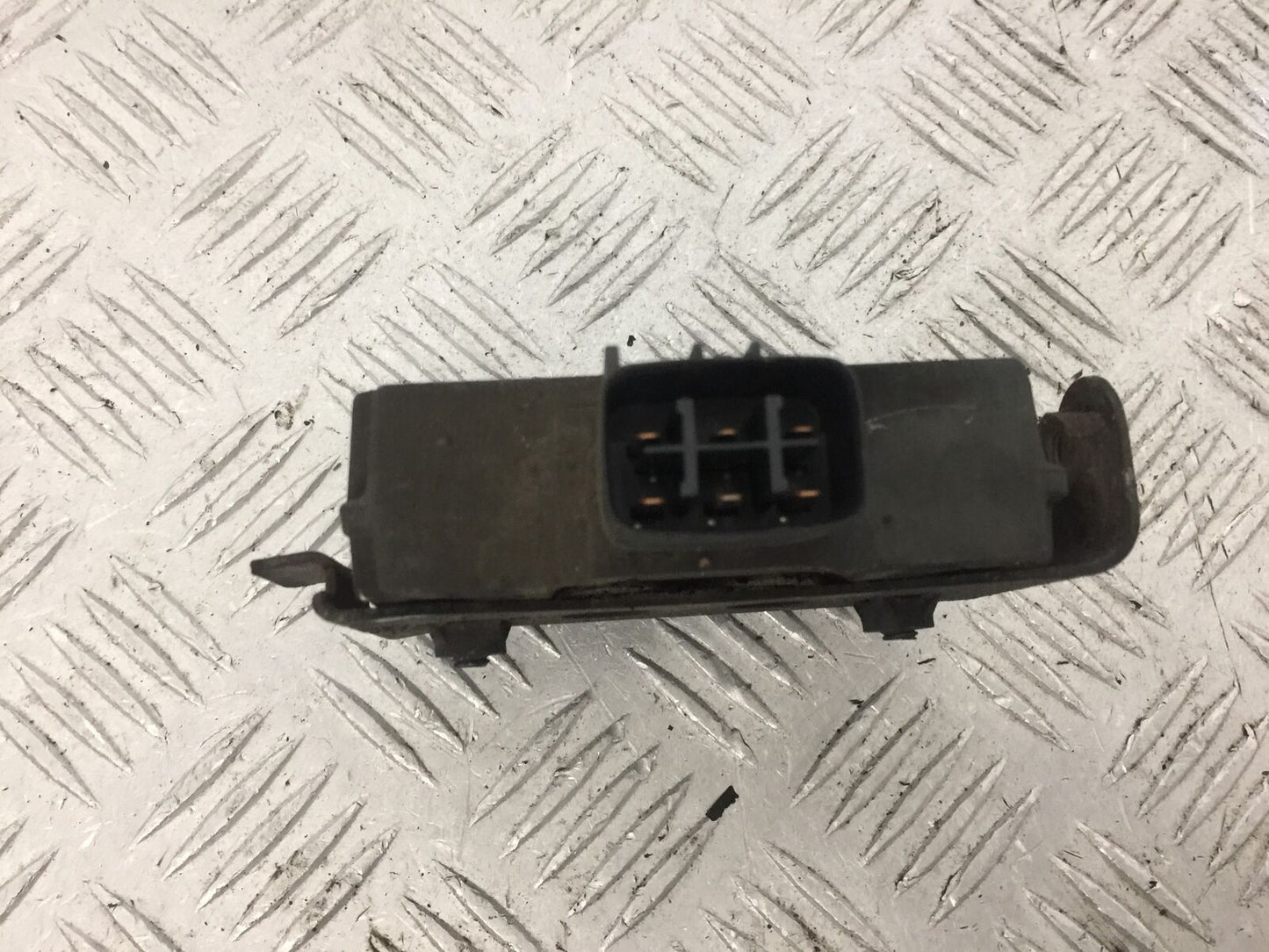 KAWASAKI Z1000 REGULATOR YEAR 2007-2009 (STOCK 822)