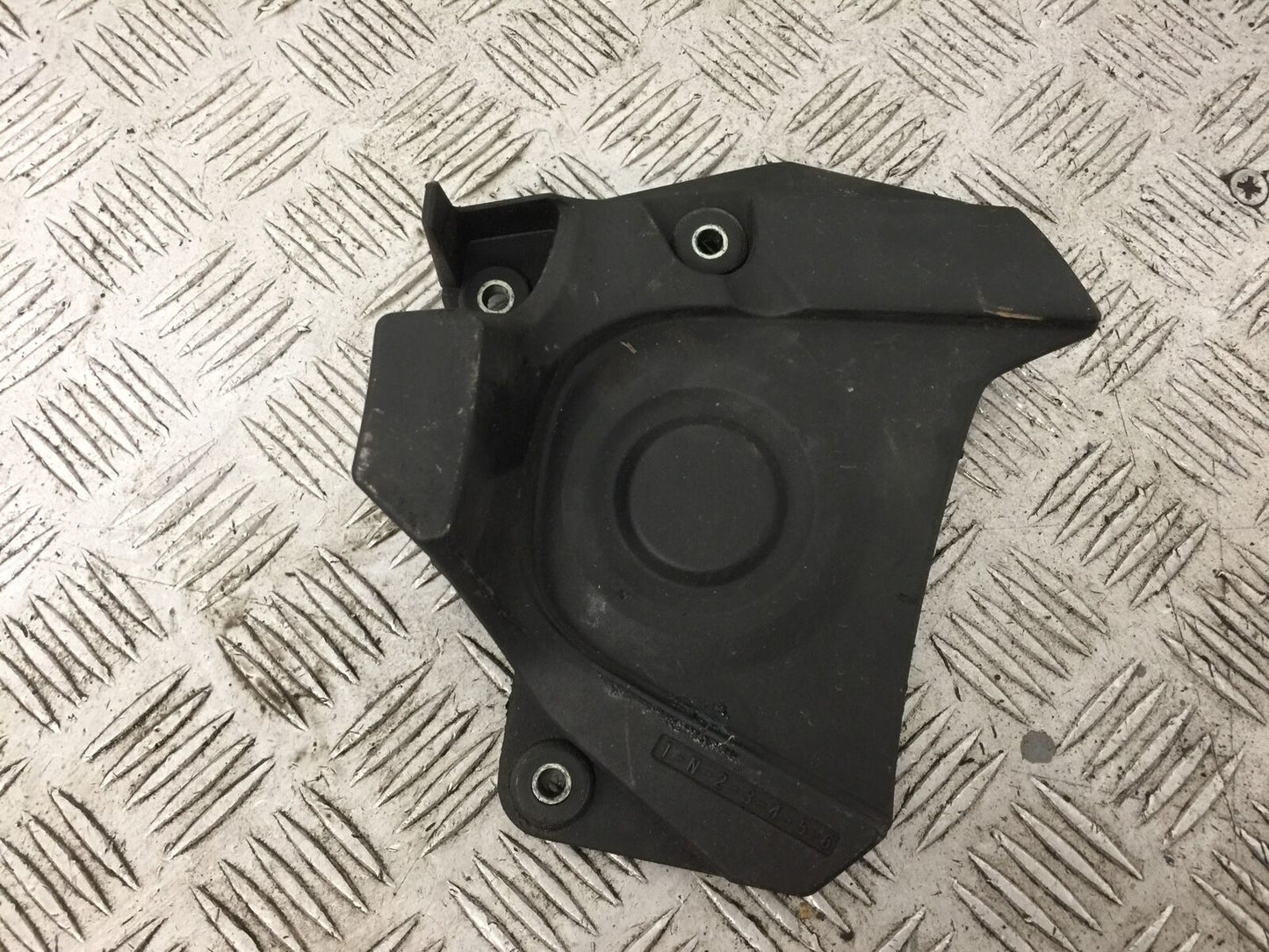 YAMAHA MT09 MT-09 SPROCKET COVER YEAR 2018 (STOCK 906)