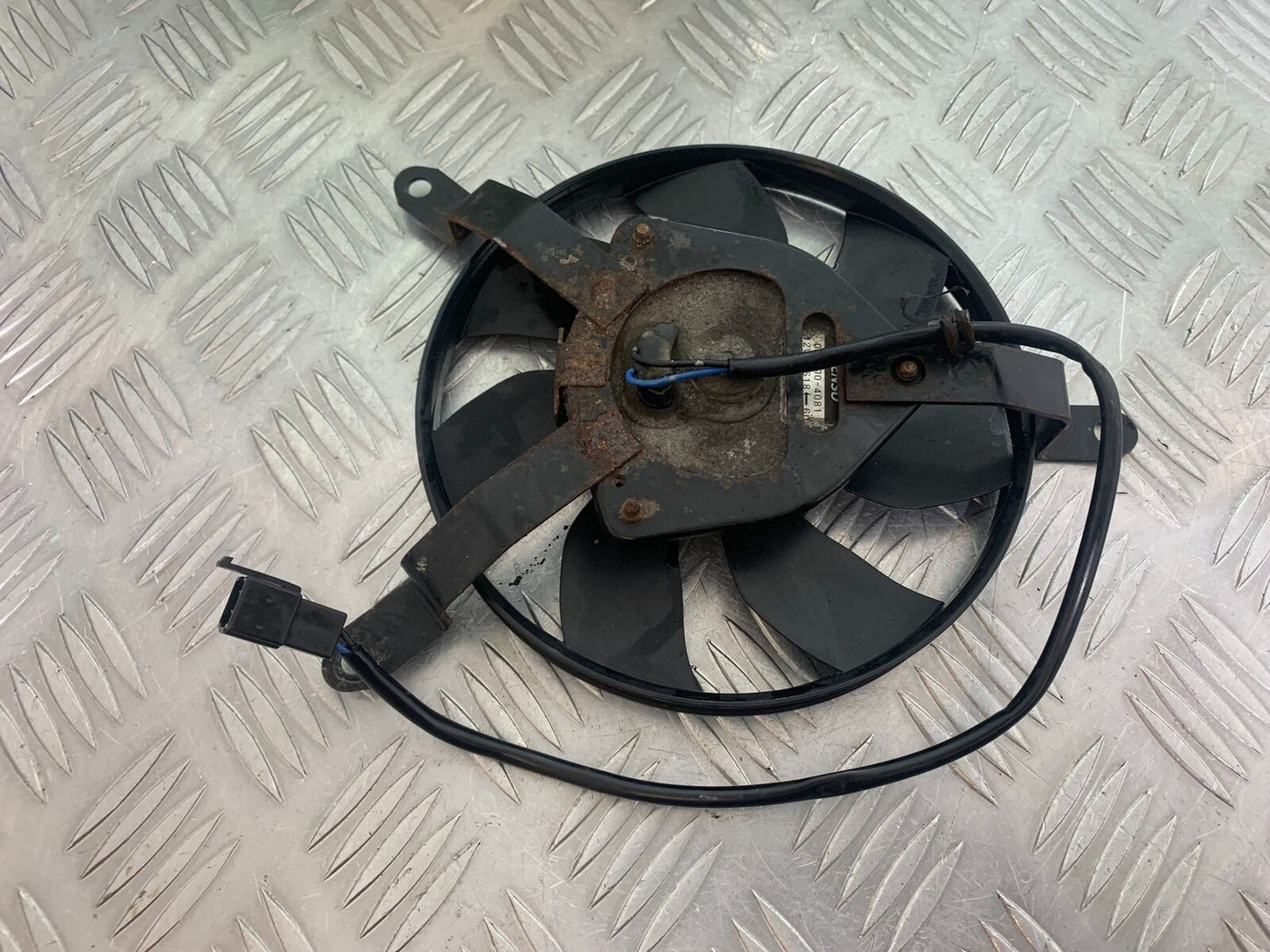 KAWASAKI Z800 Z 800 RADIATOR FAN YEAR 2013-2017 (CMB1059)