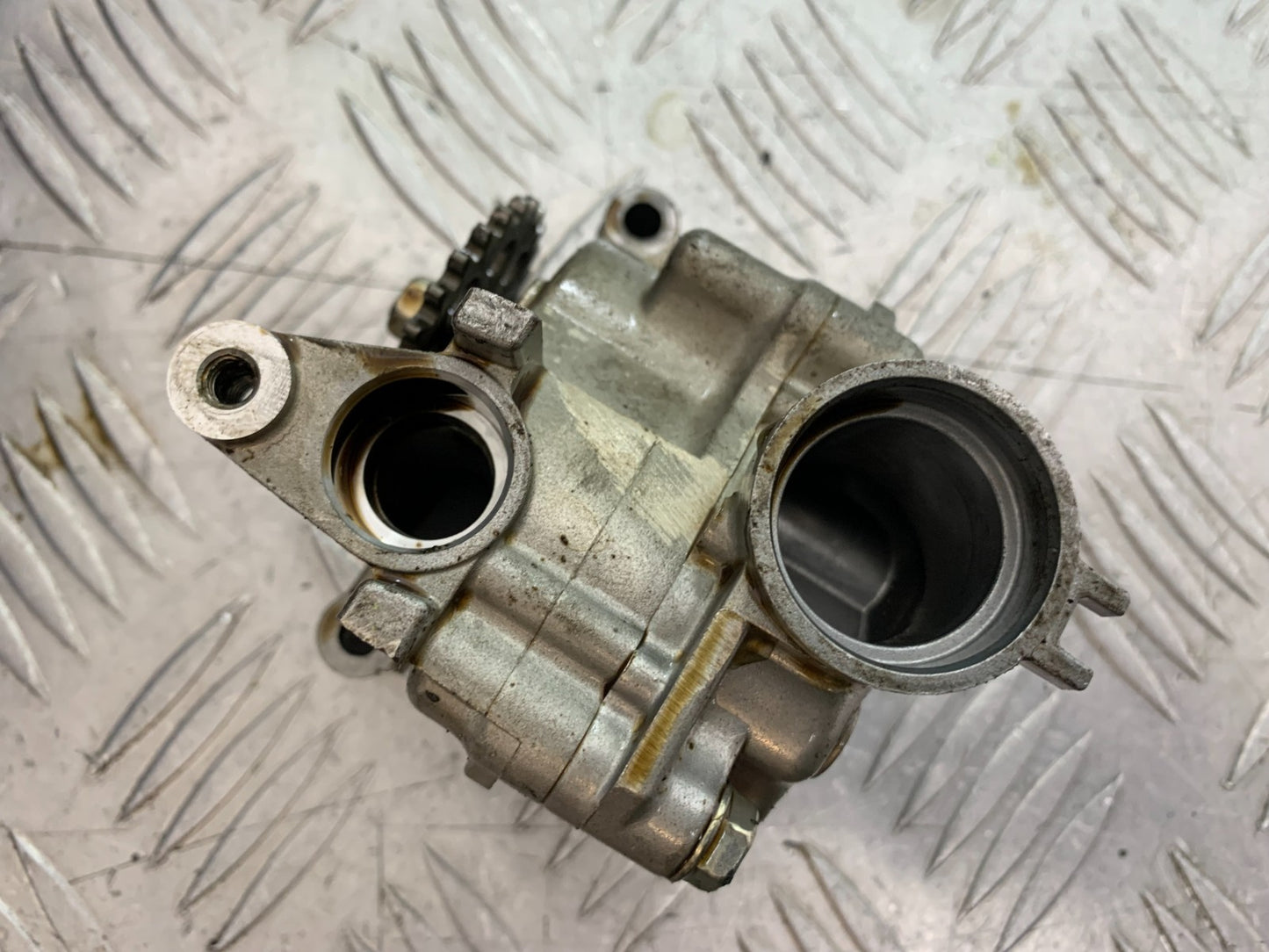 HONDA CBR1000 RR OIL PUMP YEAR 2008-2011 (CMB1330)
