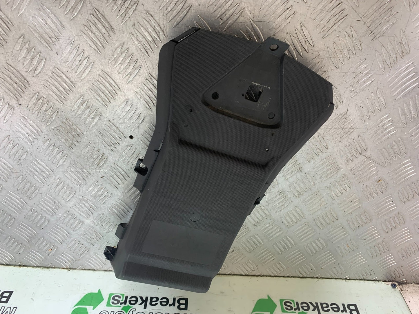 APRILIA TUONO 1000 V4R UNDERTRAY YEAR 2011-13 (CMB1316)