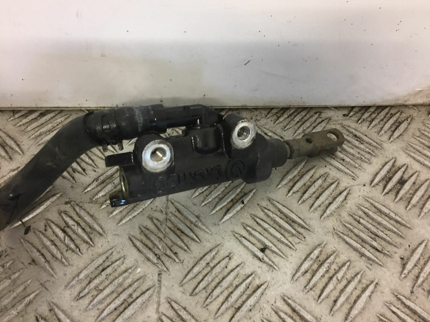 YAMAHA YZF600 YZF 600 THUNDERCAT REAR MASTER CYLINDER YEAR 1996