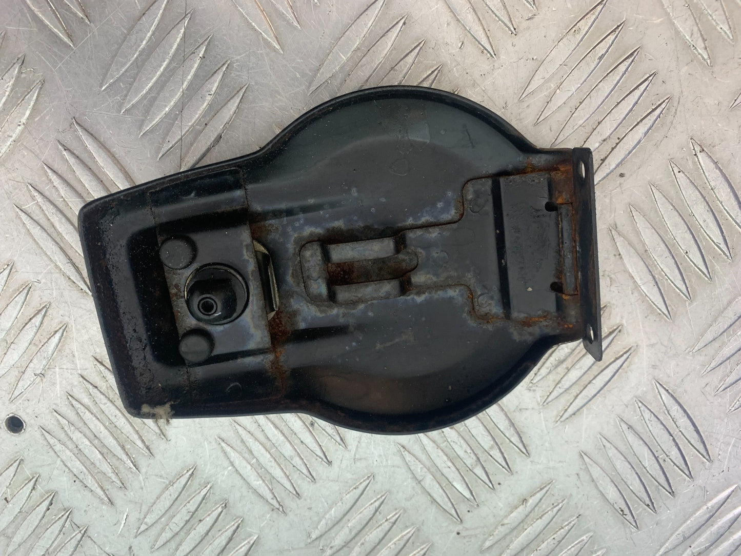 HONDA CX500 CX 500 PETROL CAP LID YEAR 1978 1981 (CMB1137)