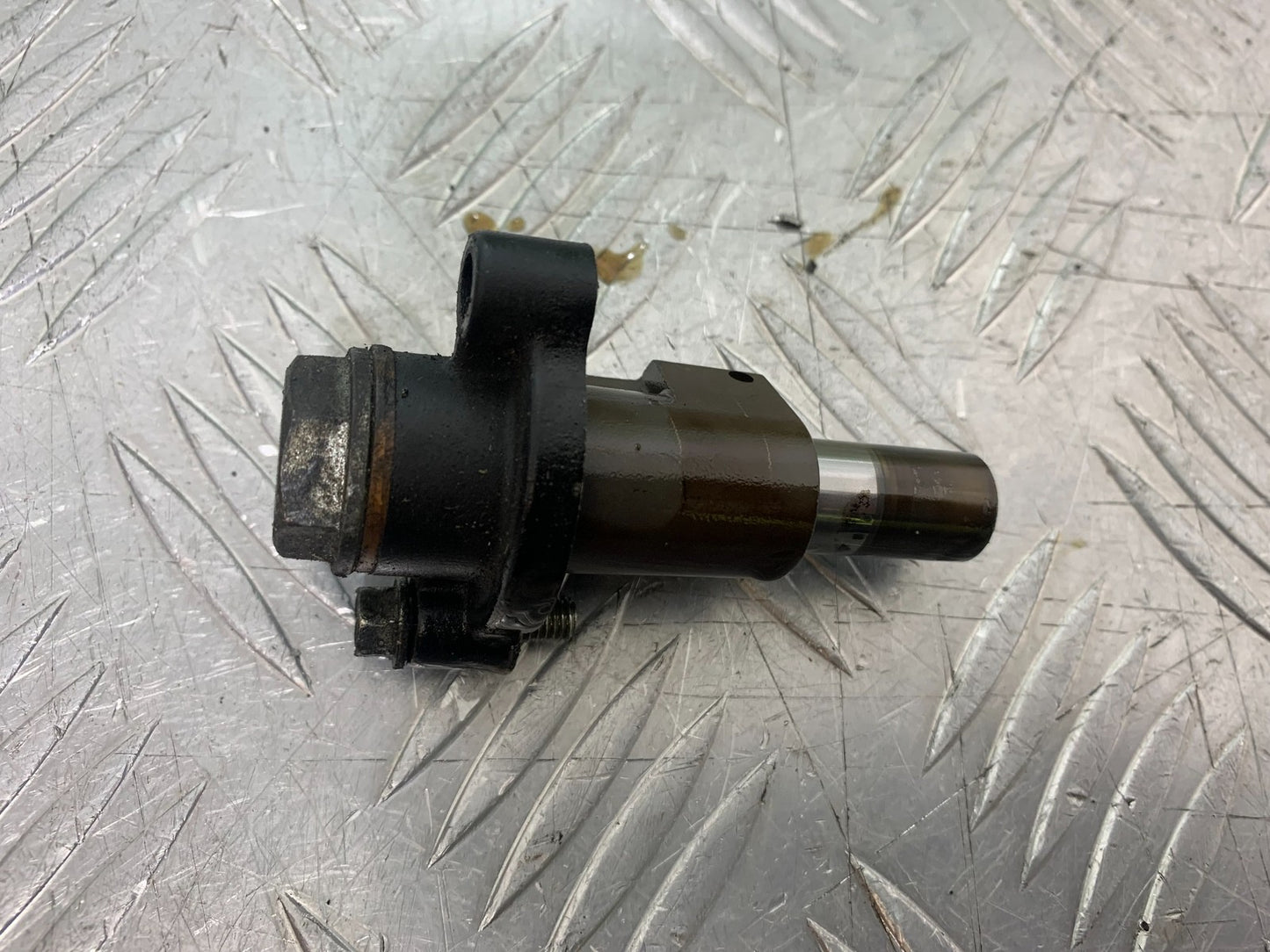 TRIUMPH 955i SPRINT ST CAM CHAIN TENSIONER YEAR 1999-2004