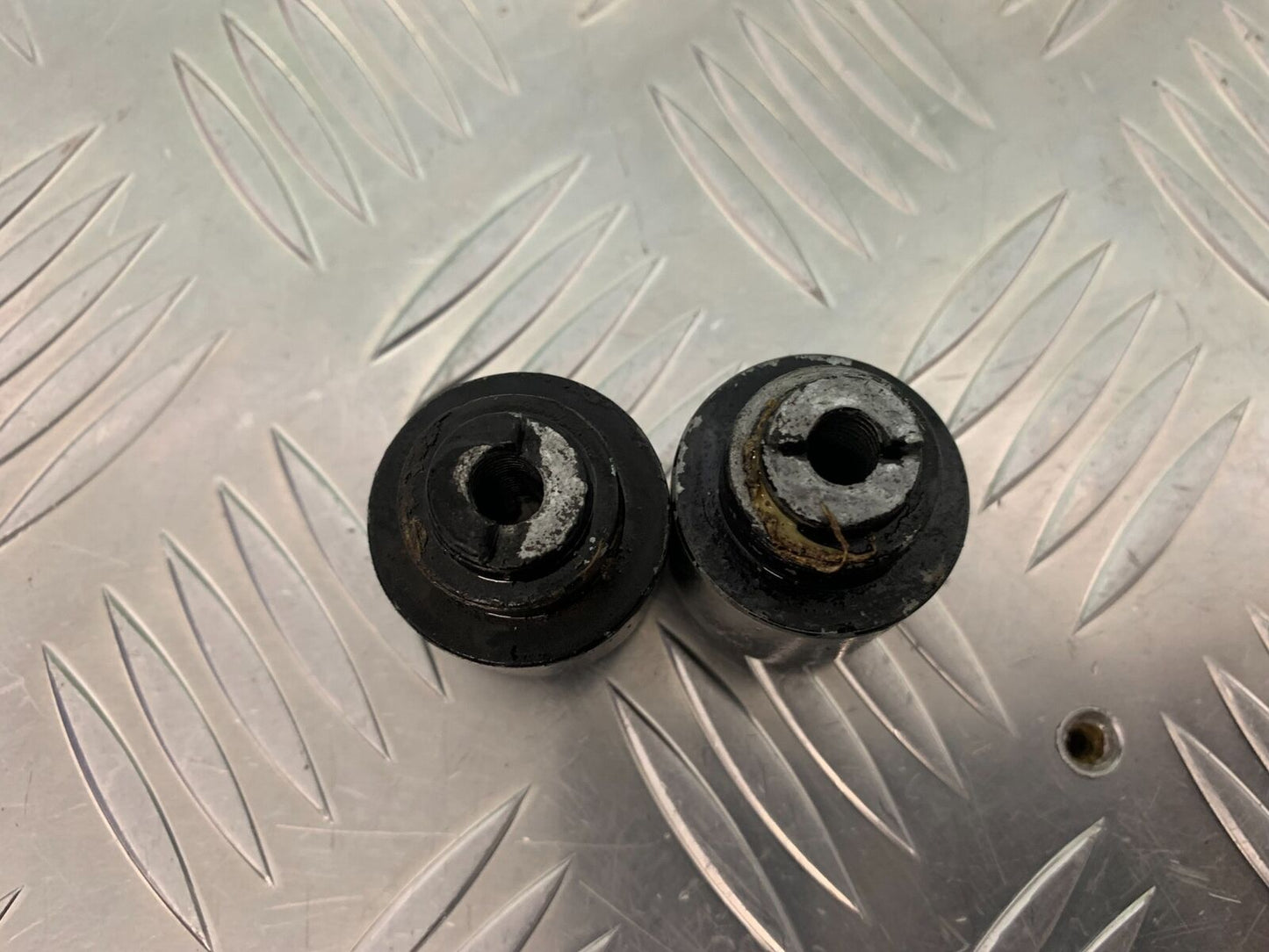 HONDA CBR1100 BLACKBIRD BAR END WEIGHTS YEAR 1996-1998 (STOCK 936)