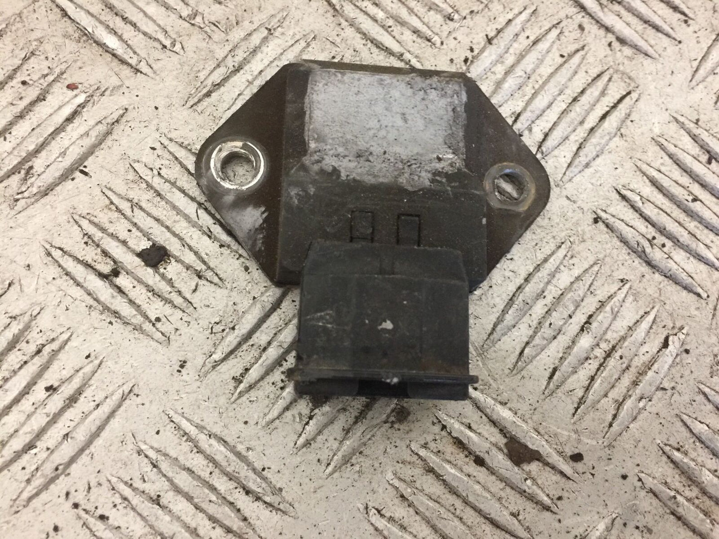 HONDA CB1 CB-1 CB 1 400 REGULATOR YEAR 1989-1990 (STOCK 739)