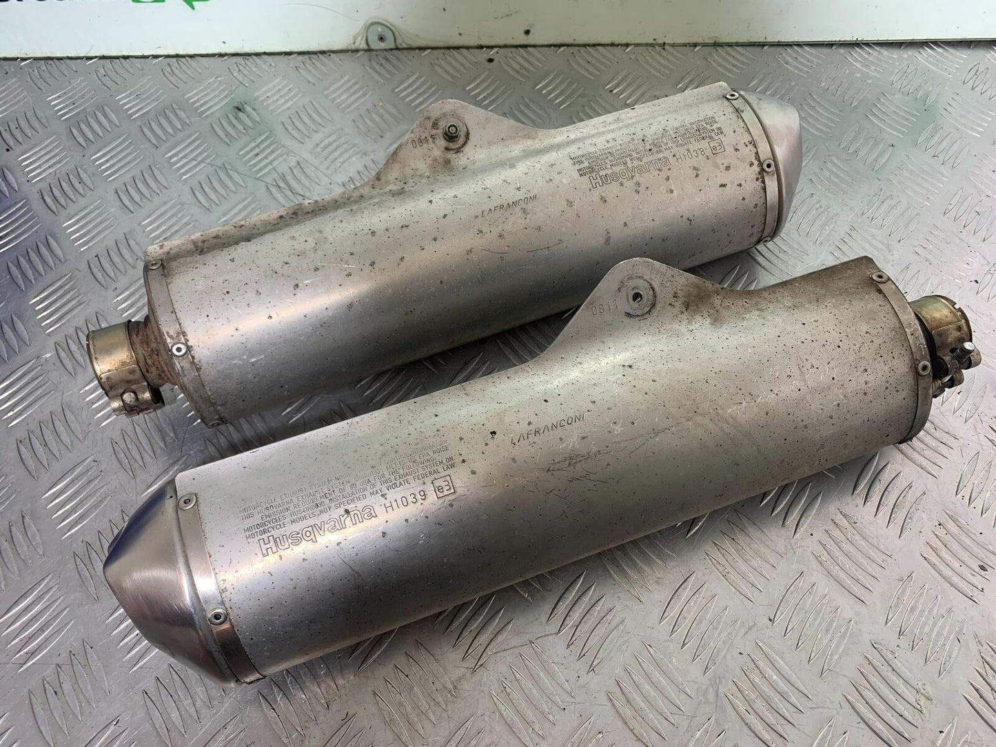 HUSQVARNA TE630 TE 630 SILENCERS YEAR 2010-11 (CMB1120)