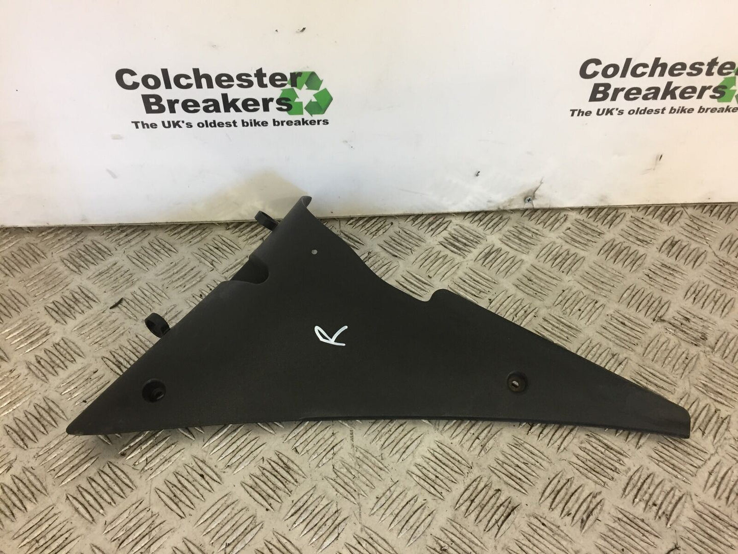KAWASAKI ER6 F LEFT INNER INFILL YEAR 2006