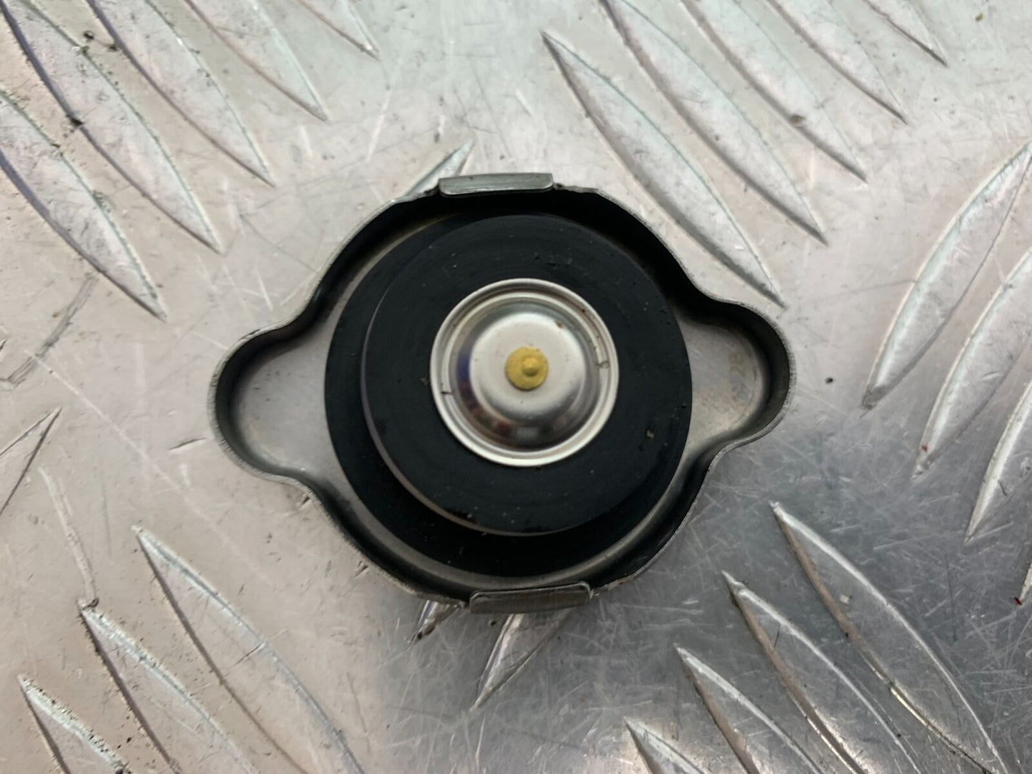 HONDA CRF1000 (DCT) AFRICA TWIN RADIATOR CAP YEAR 2017 (CMB1030)