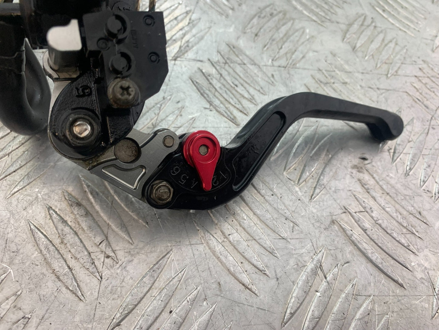 TRIUMPH 675 STREET TRIPLE R FRONT BRAKE MASTER CYLINDER YEAR 2013 - (CMB1221)
