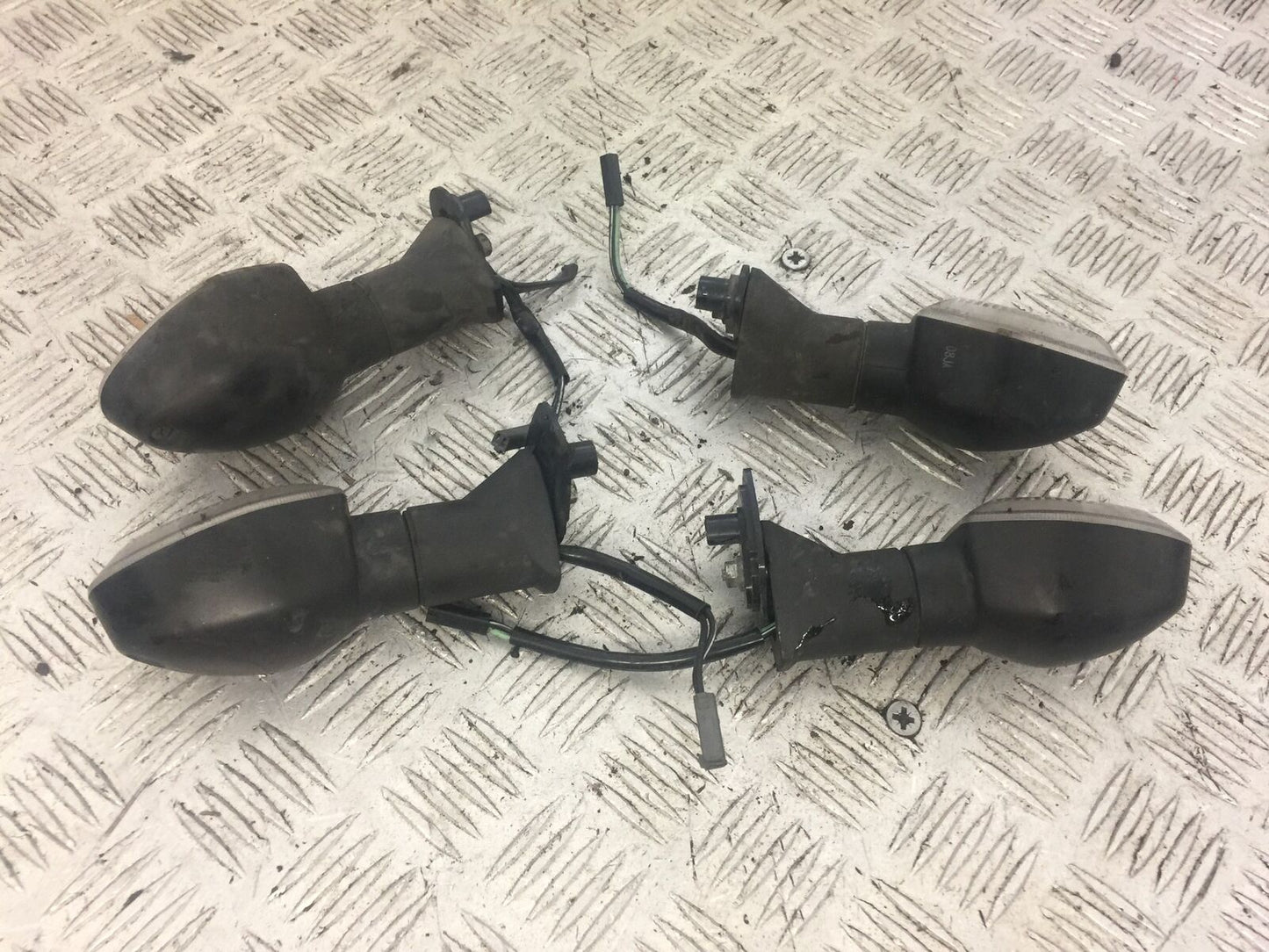 SUZUKI DL 650 V-STROM FRONT AND REAR INDICATORS YEAR 2017 (STOCK 638)