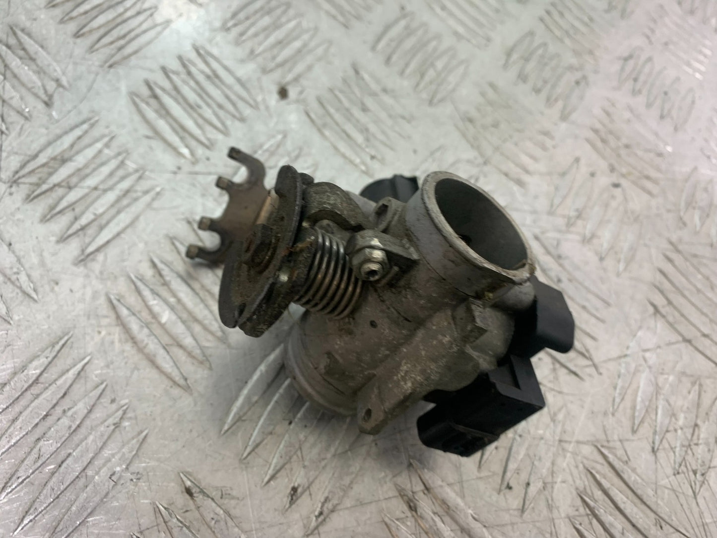 YAMAHA YS125 YS 125 THROTTLE BODY YEAR 2017-2021 (CMB1321)