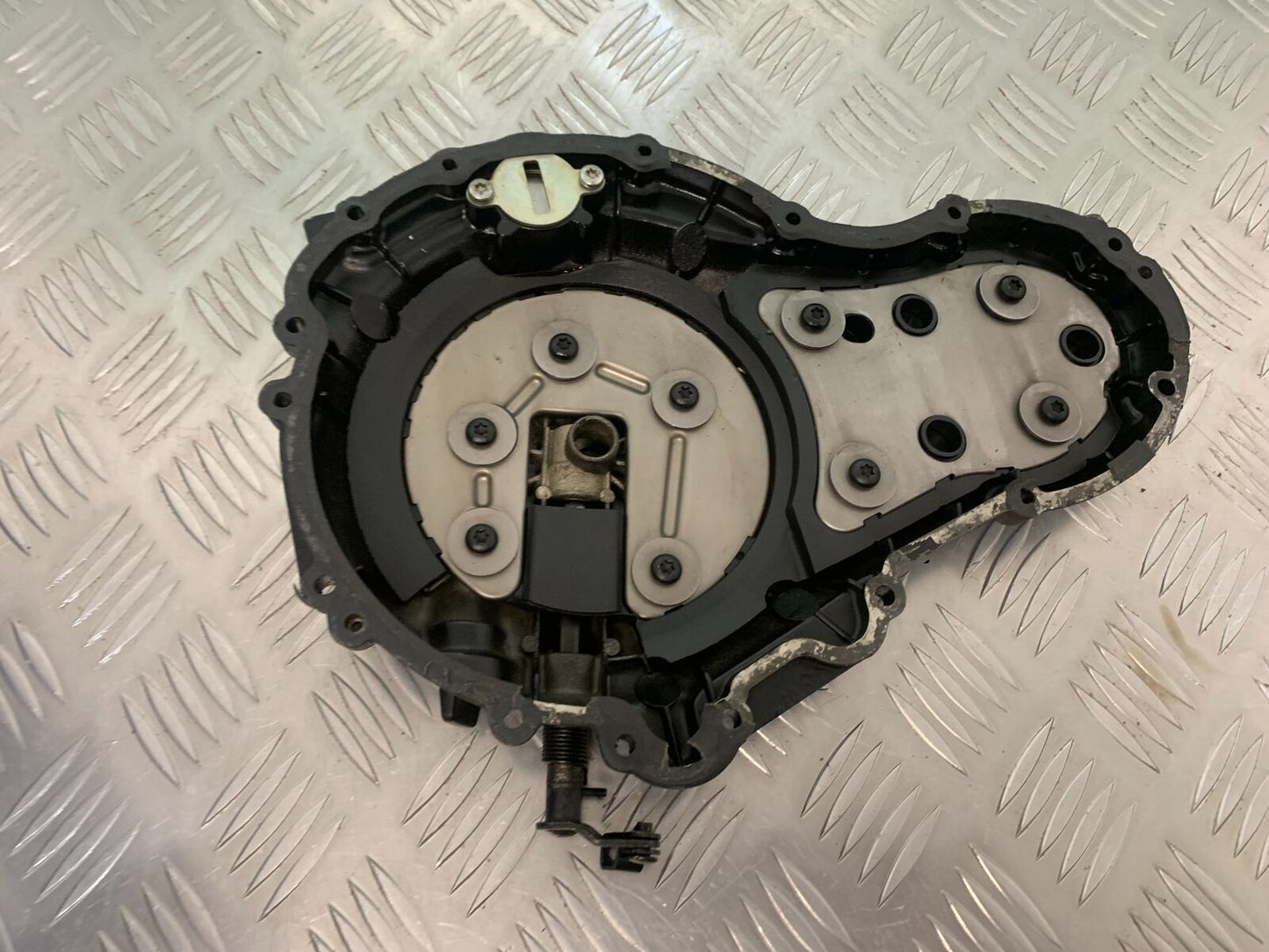 TRIUMPH 885 TIGER CLUTCH COVER YEAR 2000