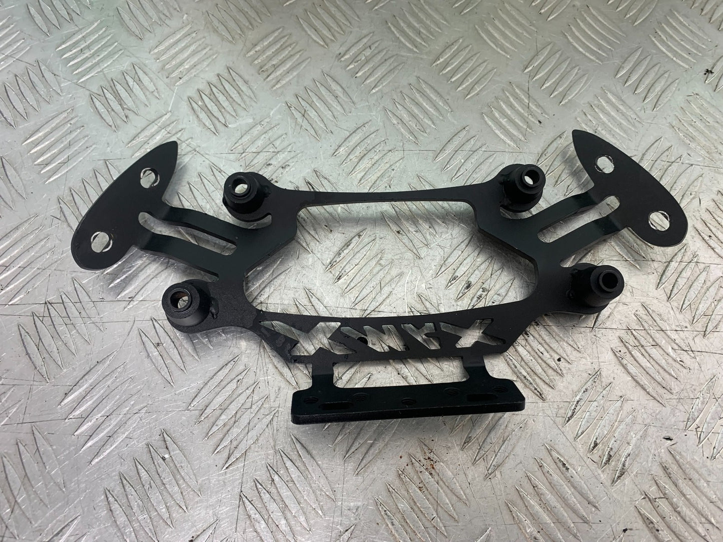 YAMAHA XMAX 300 MIRROR MOUNT YEAR 2017-2020 (CMB1218)