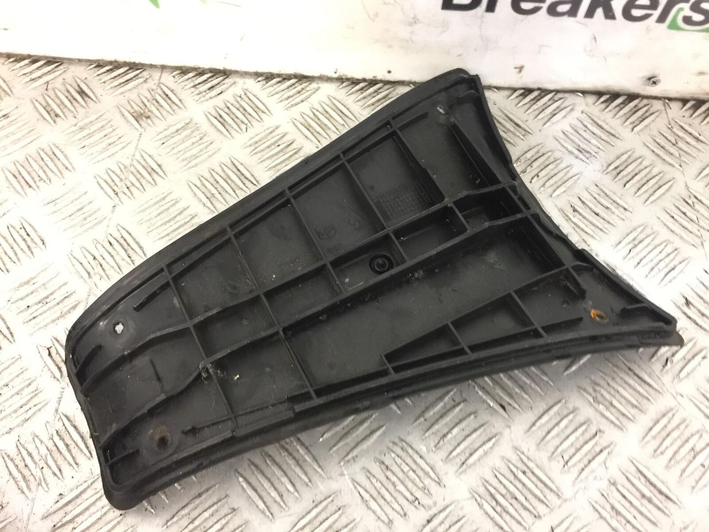 PIAGGIO VESPA GTS 125 INFILL COVER YEAR 2012 STOCK 421