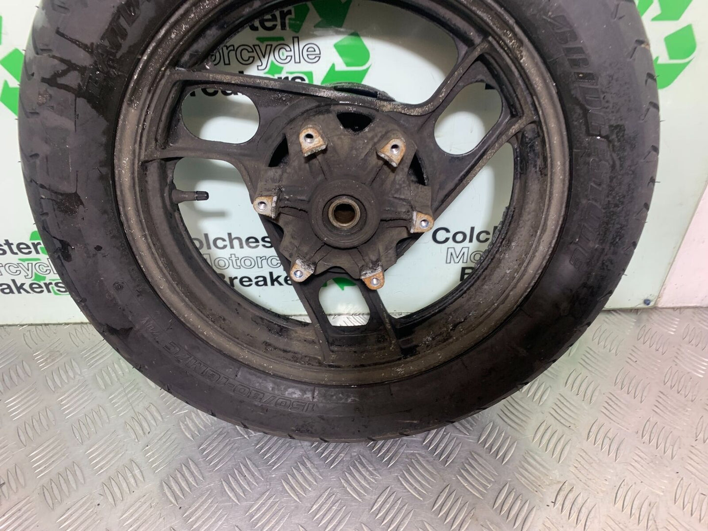 YAMAHA FJ1100 FJ 1100 REAR WHEEL YEAR 1984-1985 (CMB1101)