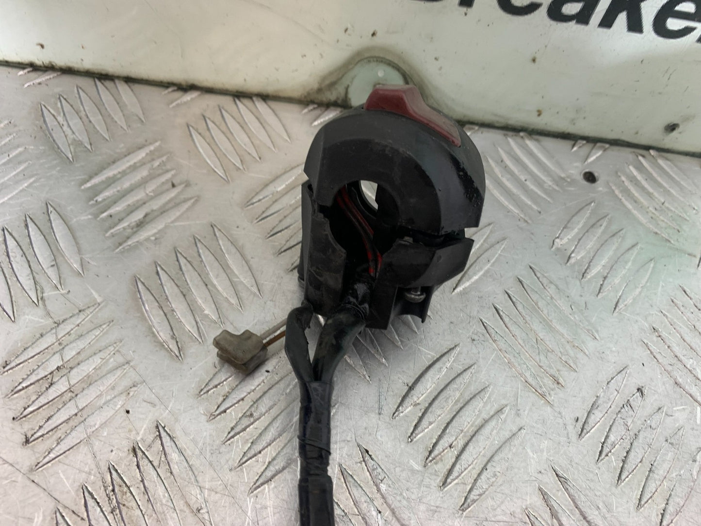 YAMAHA YZF-R125 YZF 125 RIGHT SWITCH GEAR YEAR 2019-2022 (CMB1263)