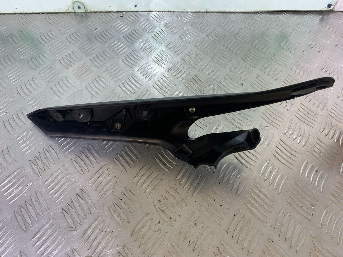 KTM 125 DUKE RIGHT SEAT PANEL YEAR 2018-2023 (CMB1083)