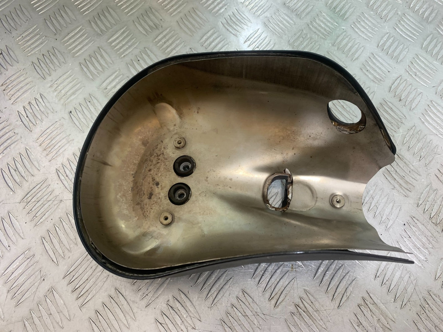 DUCATI 1299 PANIGALE EXHAUST SHIELD YEAR 2016 (CMB 1187)