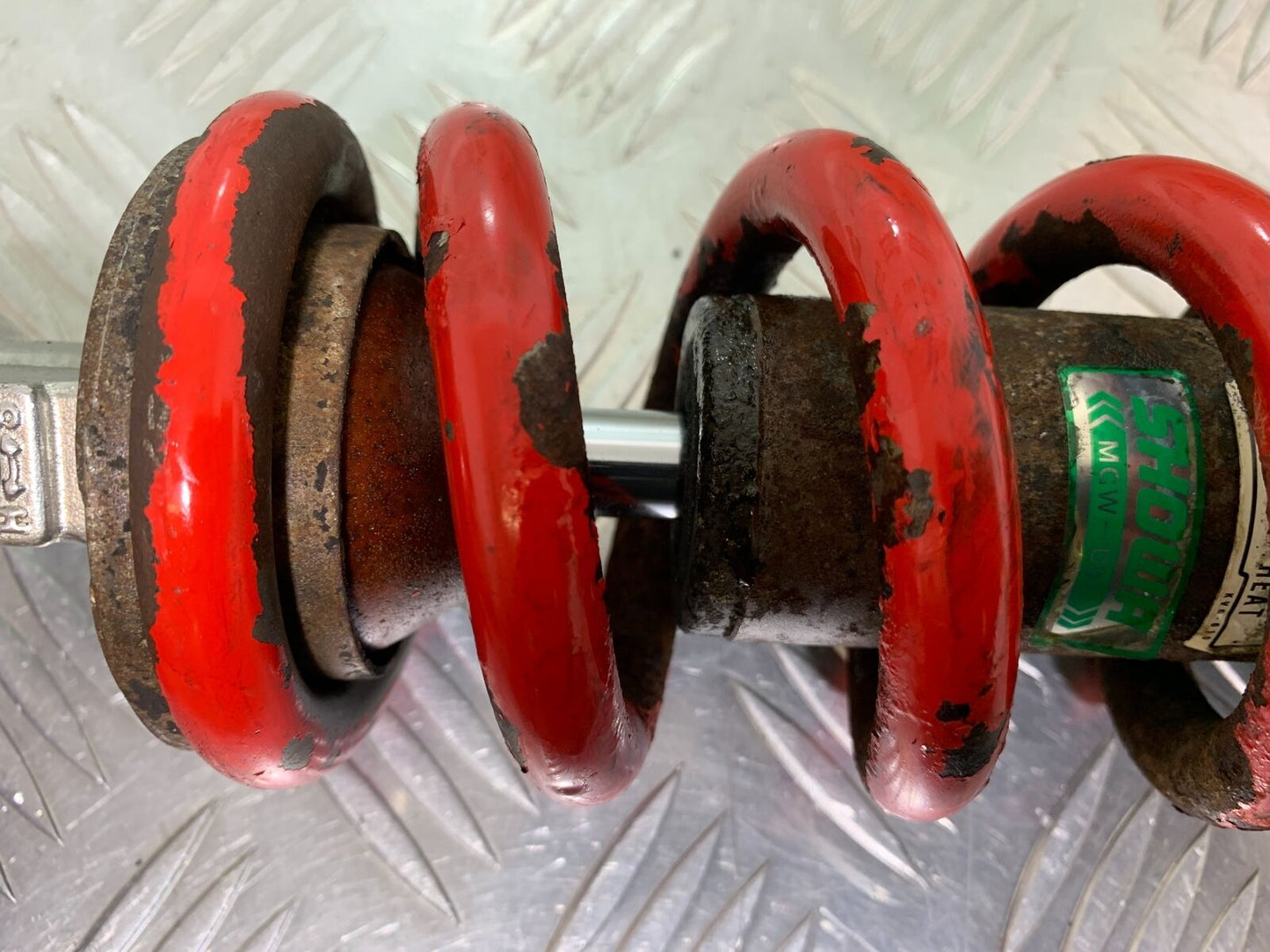 HONDA VFR800 VFR 800 V-TEC REAR SHOCK YEAR 2002 -09 (CMB1012)