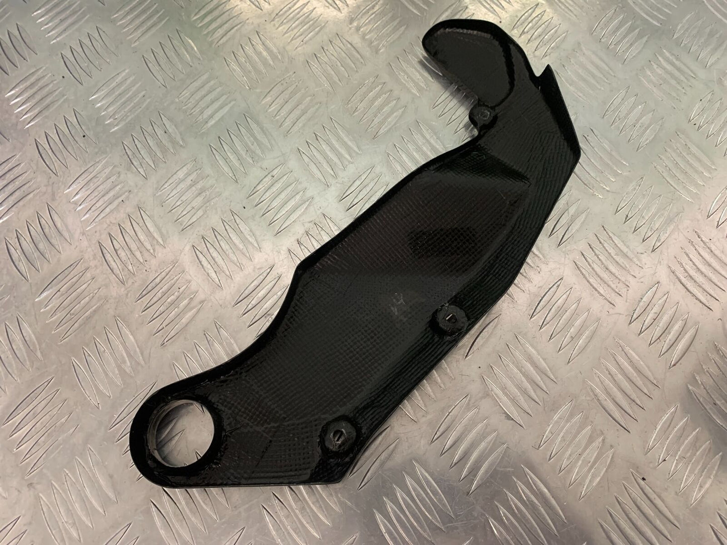 KAWASAKI Z750 Z 750 RIGHT CARBON FRAME COVER YEAR 2004-2006 (STOCK 963)
