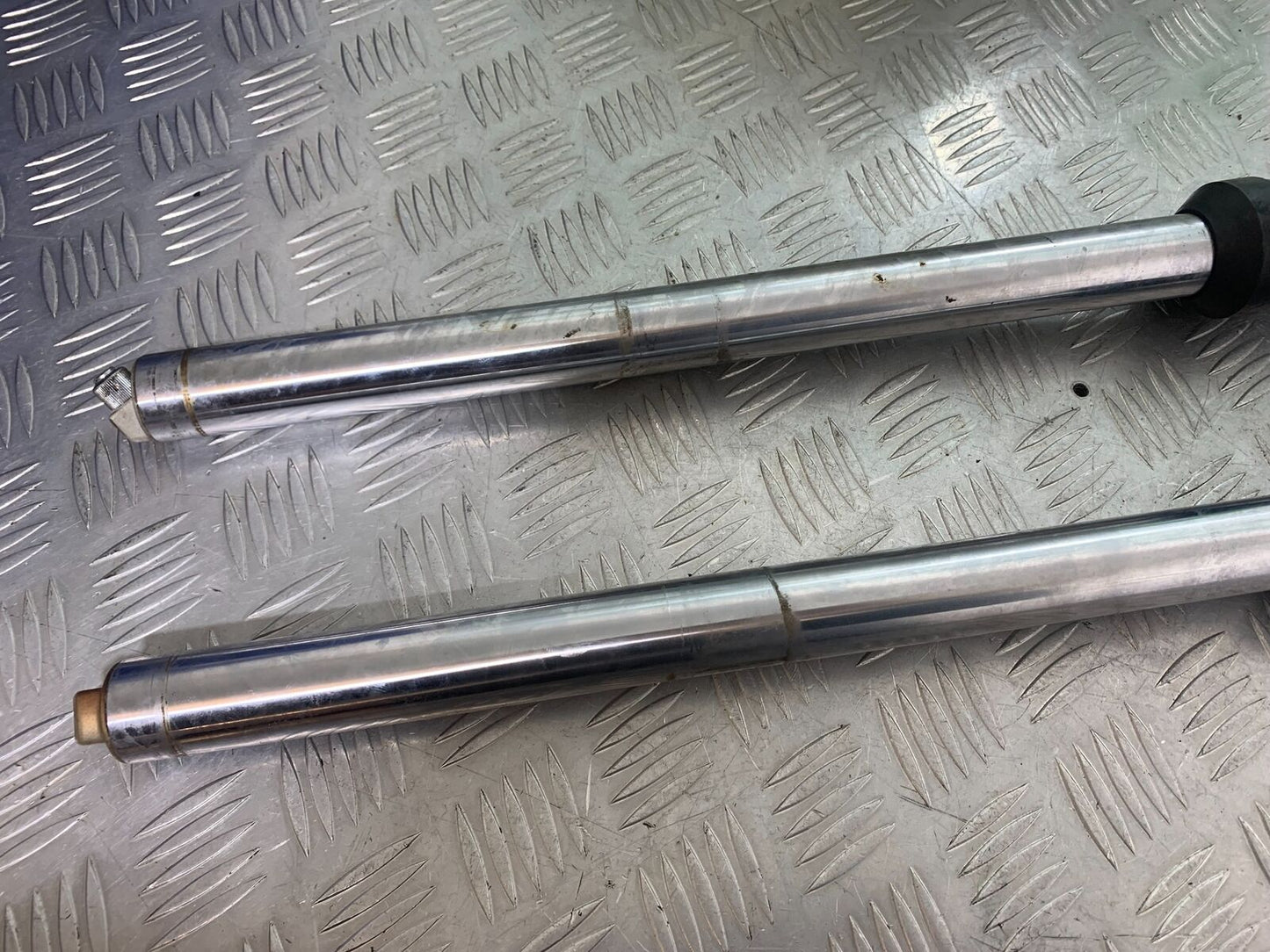 YAMAHA XS1100 MIDNIGHT SPECIAL FORKS YEAR 1980-1982 (CMB1122)