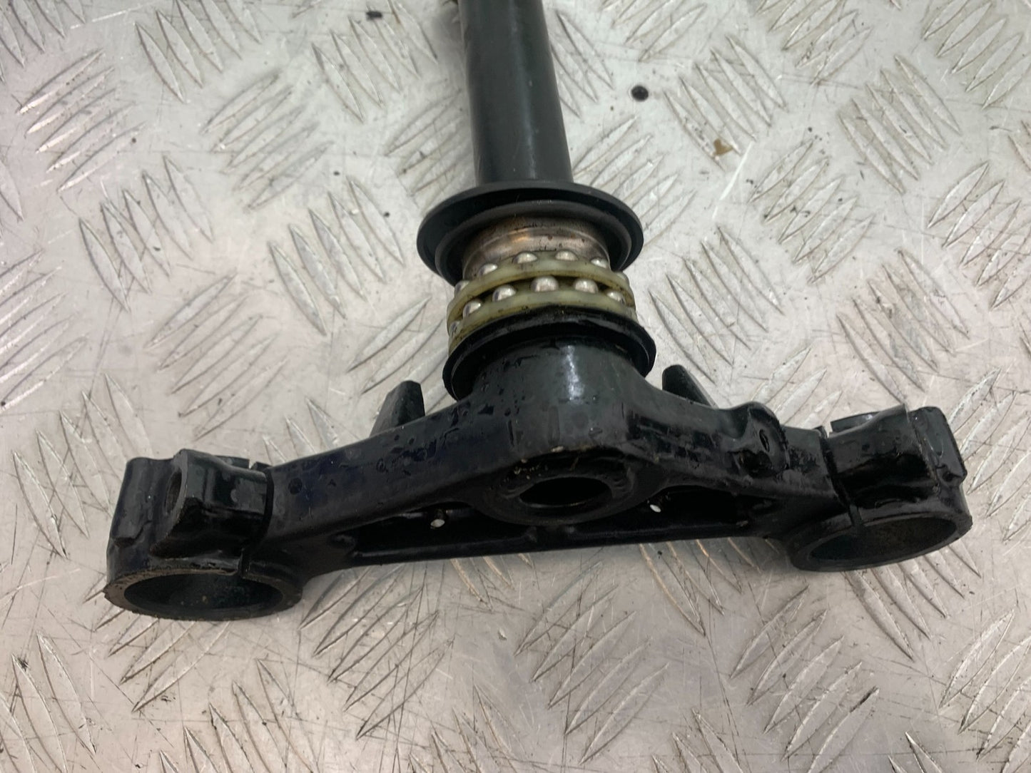 BSA 650 GOLD STAR BOTTOM YOKE YEAR 2022-2025 (CMB1262)
