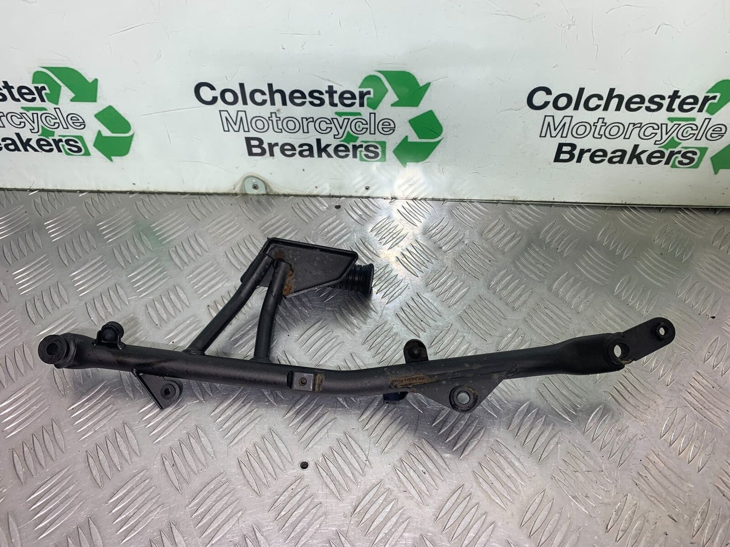 KAWASAKI EN650 VULCAN LEFT REAR HANGER AND PEG YEAR 2017-2021 (CMB1060)