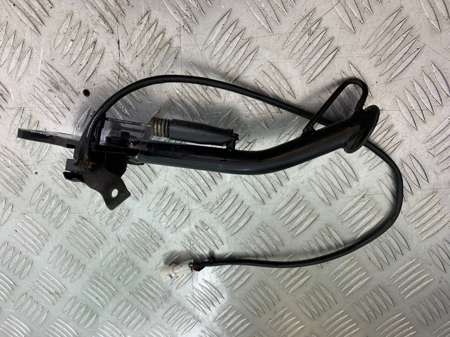 KTM DUKE 125 SIDE STAND AND BRACKET YEAR 2017-2022 (CMB1274)