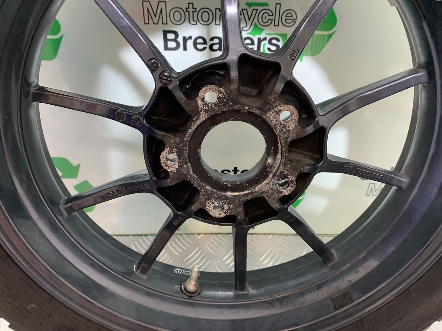 TRIUMPH TIGER 1200 EXPLORER REAR WHEEL YEAR 2012-2015 (STOCK 992)