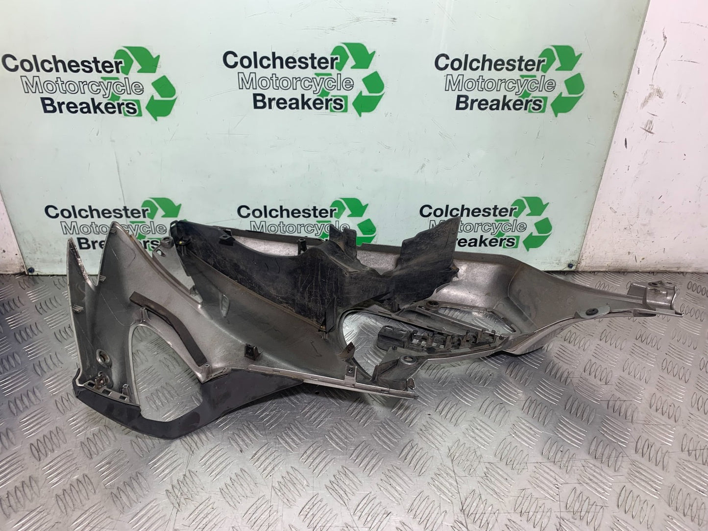 HONDA NT 700 V DEAUVILLE LEFT FAIRING PANEL YEAR 2006-2011 (CMB1211)