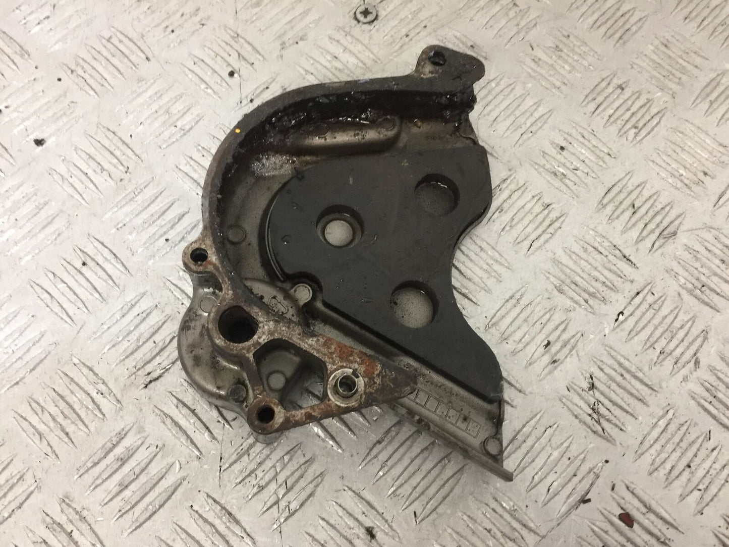 HONDA CBR1000 rr FIREBLADE SPROCKET COVER YEAR 2004 (STOCK 853)