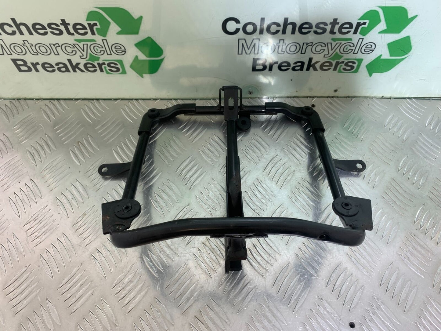 SUZUKI DL 650 V-STROM FAIRING BRACKET YEAR 2016 (STOCK 996)