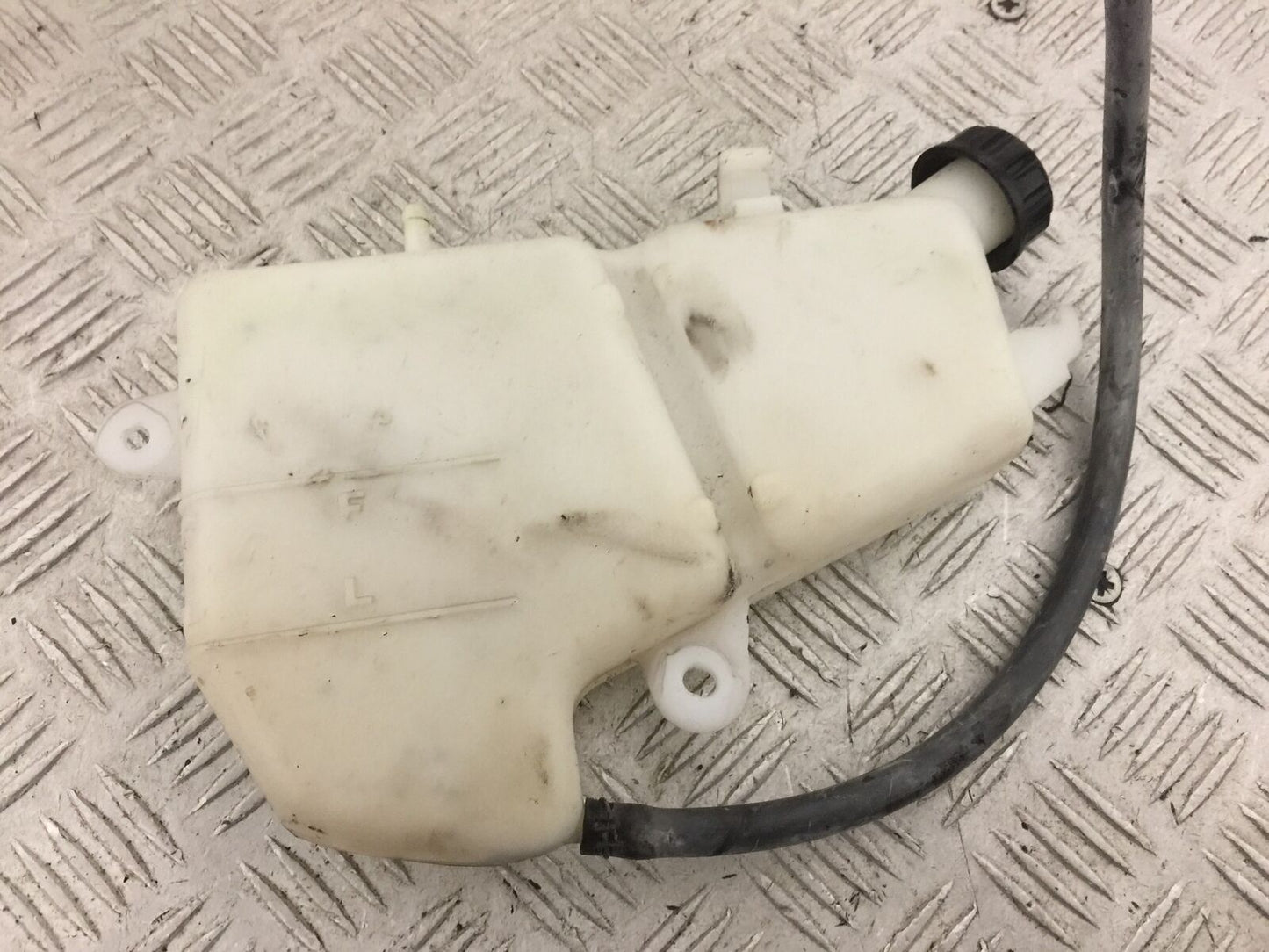 KAWASAKI VERSYS 1000 KLZ 1000 COOLANT BOTTLE YEAR 2015-18 (STOCK 817)