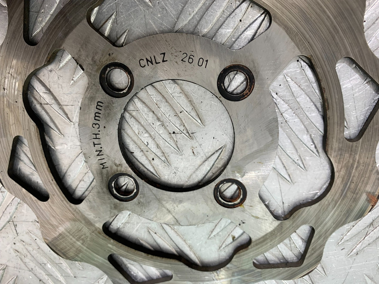 QINGQI QM125 GY-2B REAR BRAKE DISC YEAR 2016 (CMB1228)