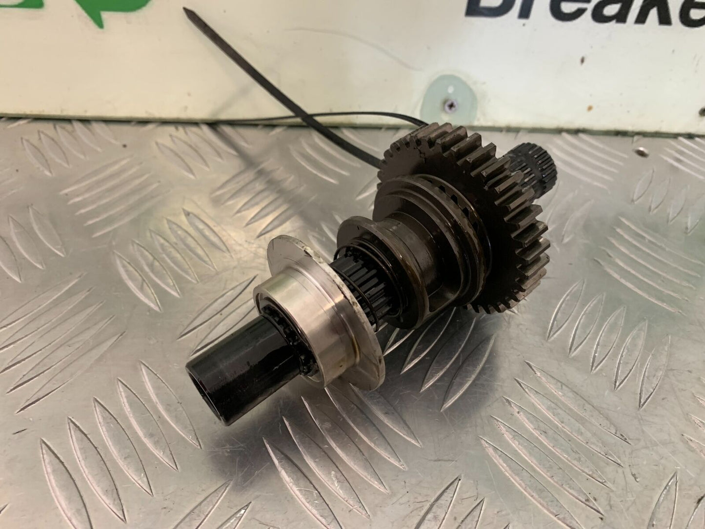 KTM 640 DUKE 2 KICK STARTER SHAFT YEAR 2000-2006 (STOCK 988)