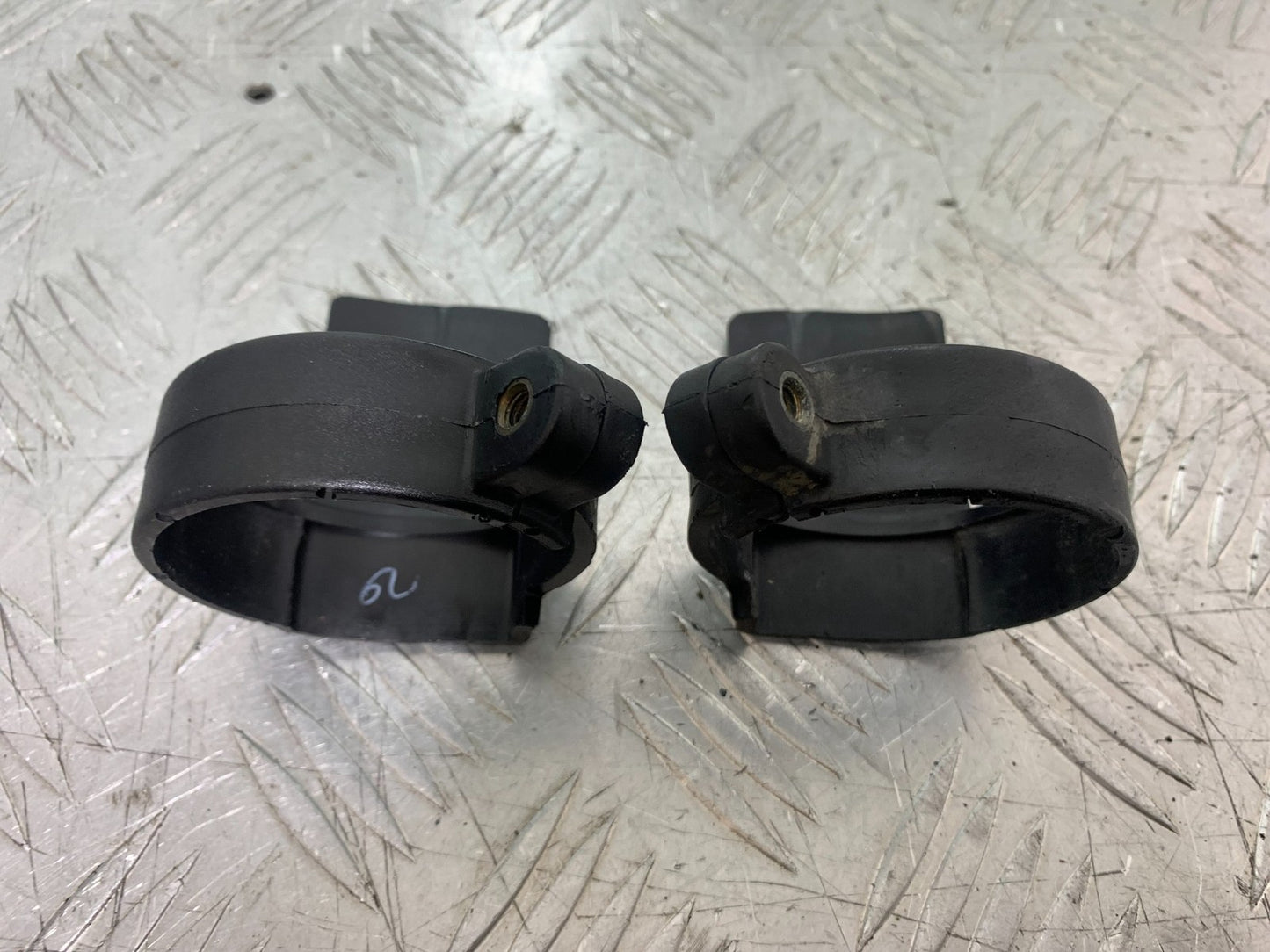 TRIUMPH 1050 SPRINT GT FORK GUARDS YEAR 2010-2016 (CMB1250)