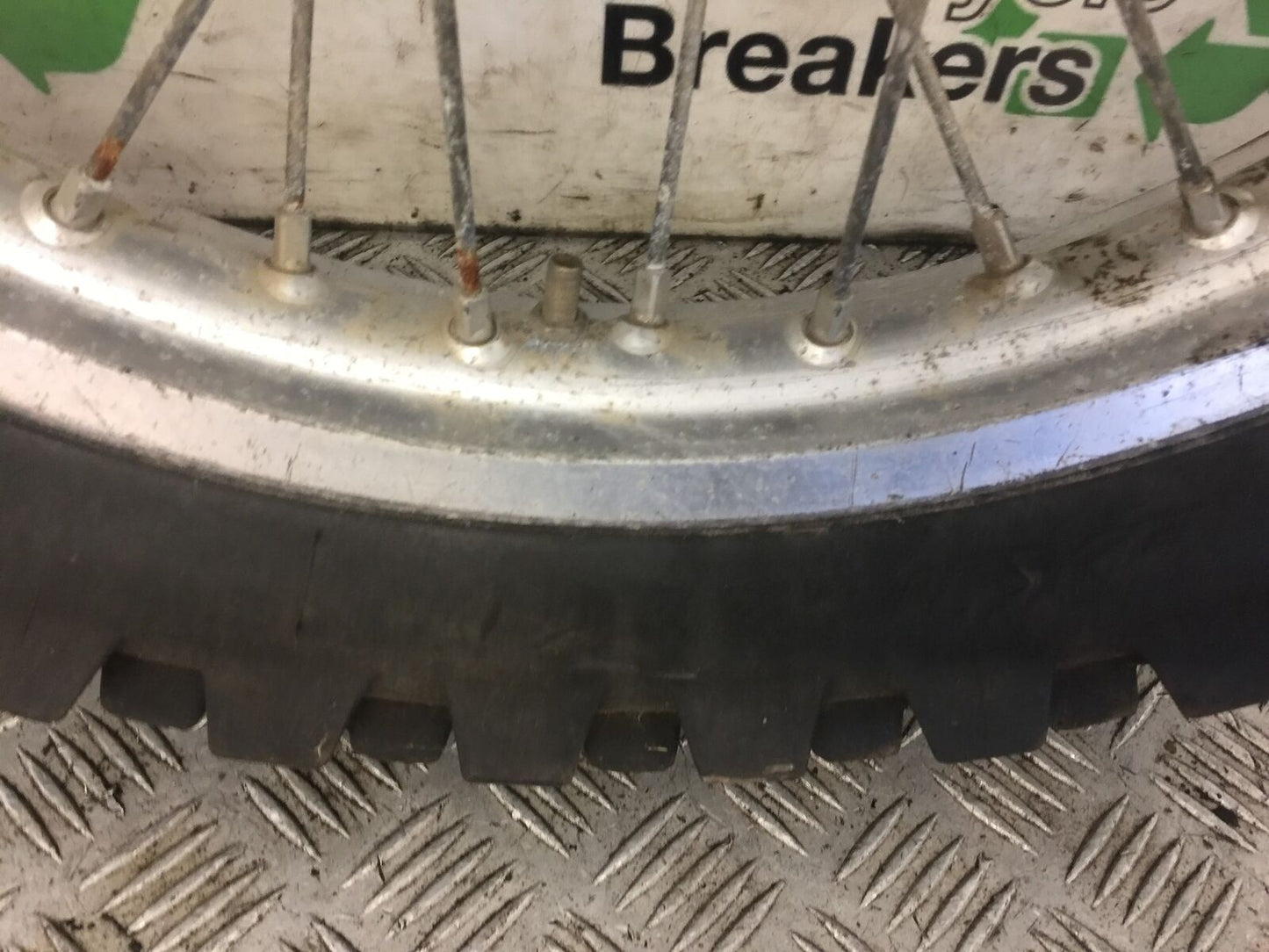 YAMAHA YZF450 YFZ 450 REAR WHEEL YEAR 2003-05 (STOCK 588)